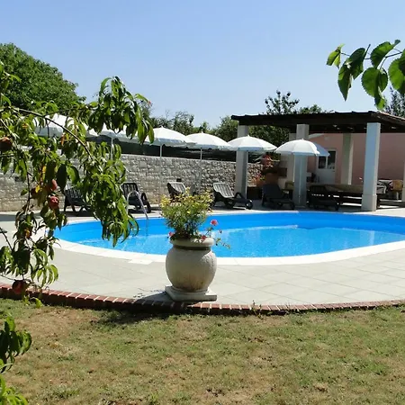 Apartment Maran *