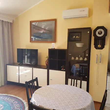 Maran Apartment